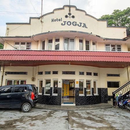 Hotel Jogja Bukittinggi Bagian luar foto